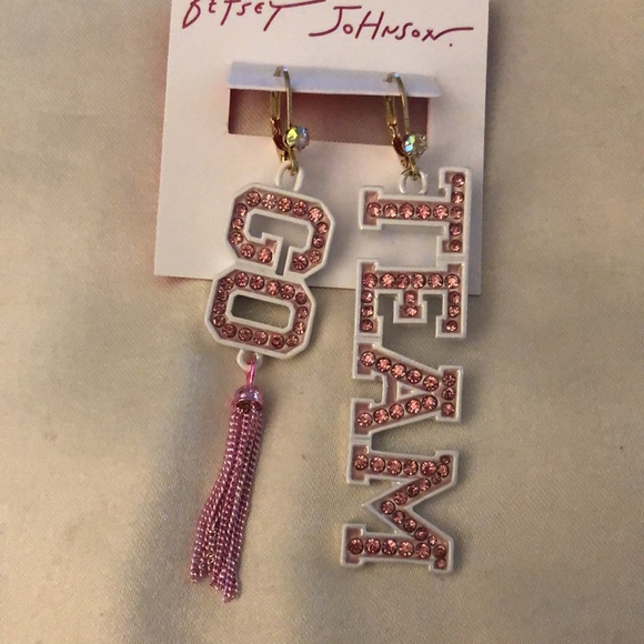 Betsey Johnson Go Team Mismatch Drop Earrings Pink Crystal & Tassel NWT - Picture 7 of 13